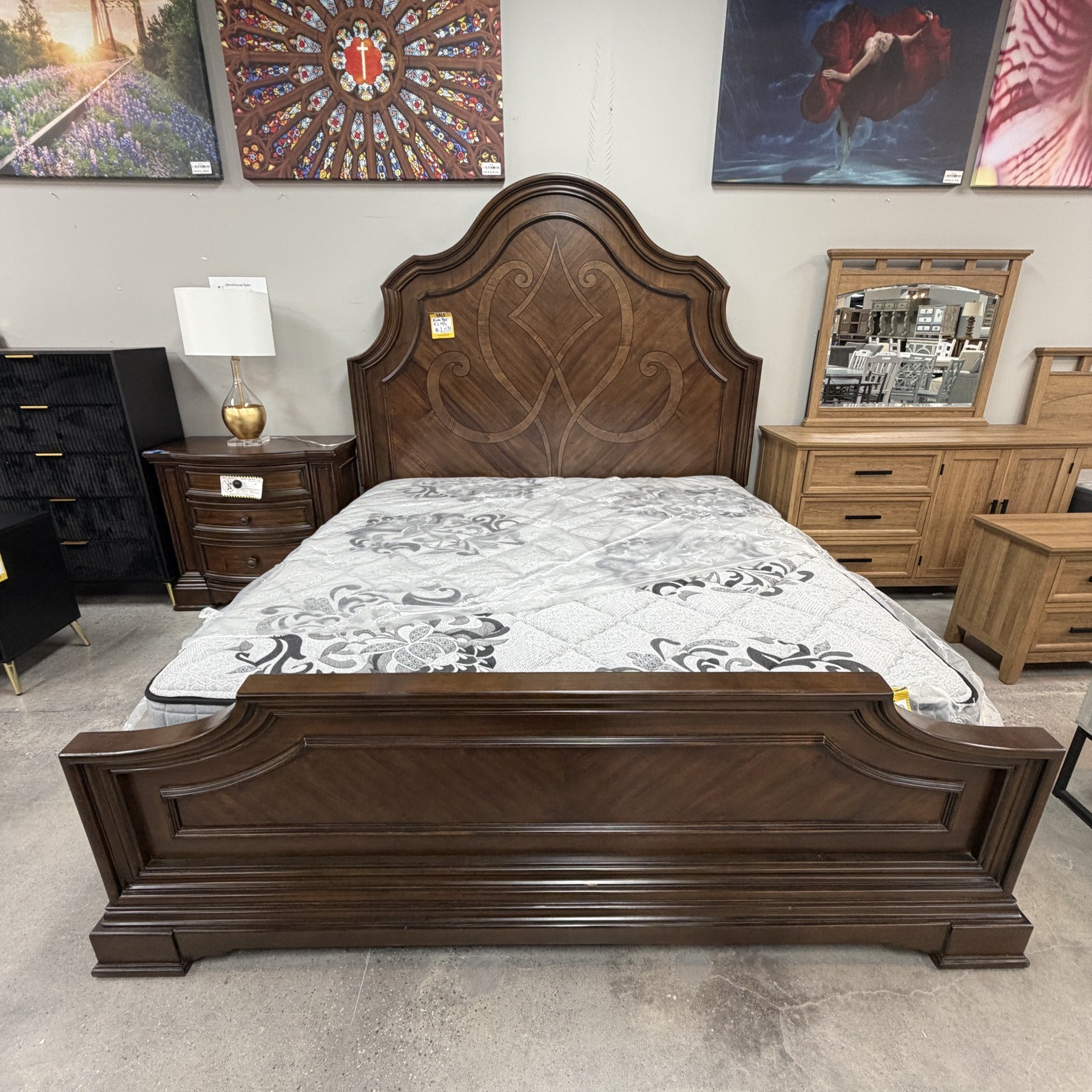 Belmont King Bed And Nightstand