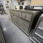 Bijou Dresser