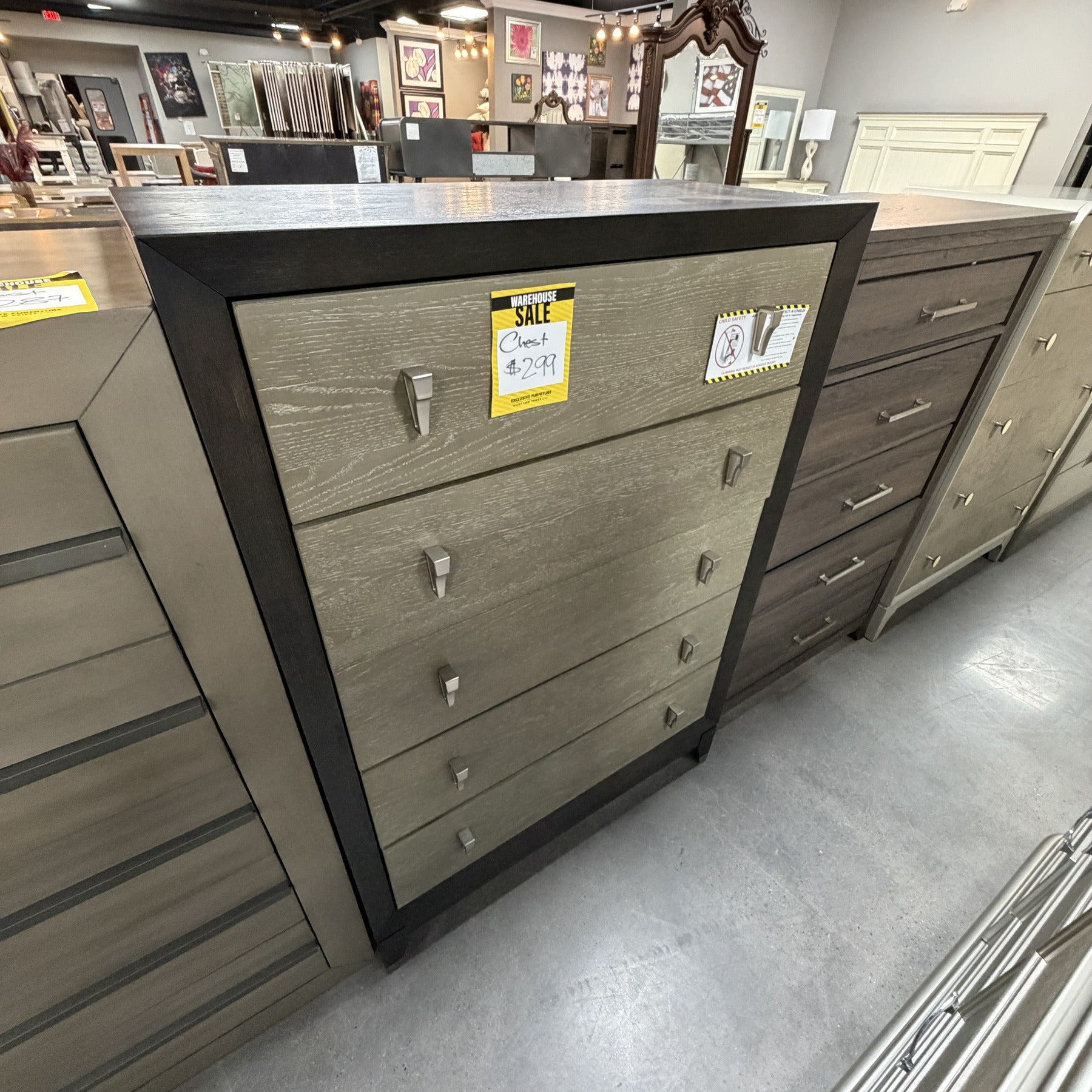 Kinetic Chest