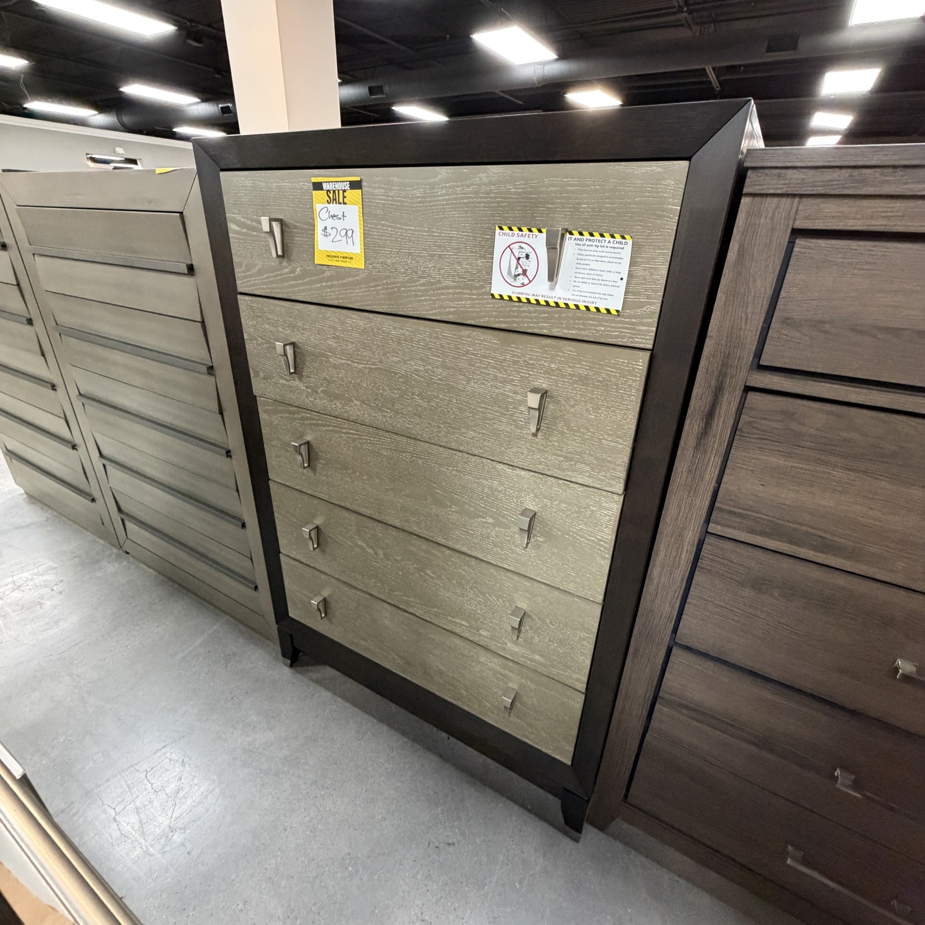 Kinetic Chest