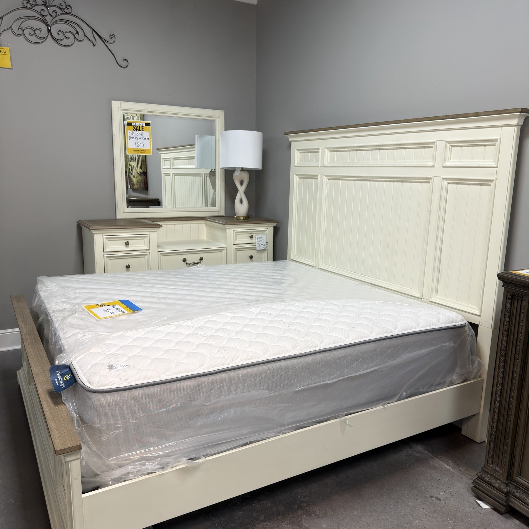 Lunar Plank Kind Bed, Dresser, Mirror