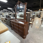 Monarch Heirloom Dresser & Mirror