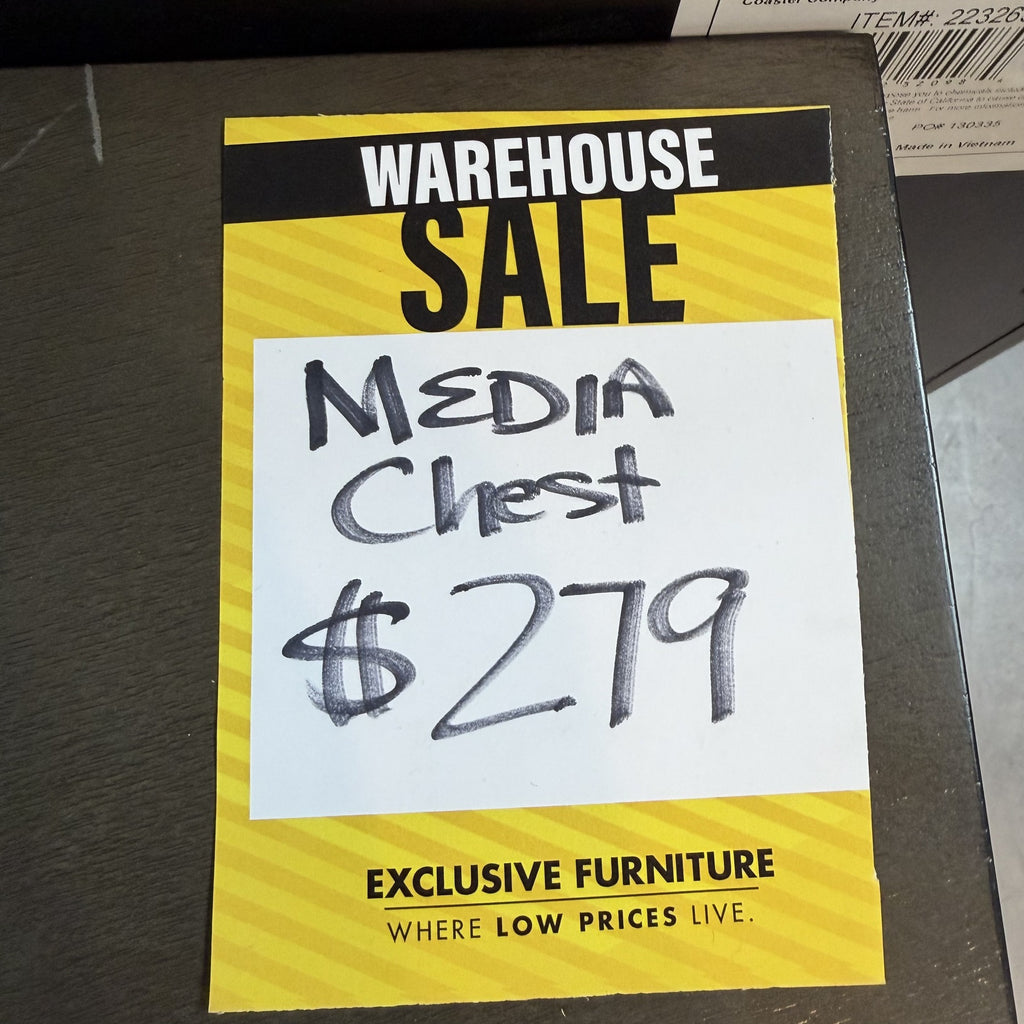 Sable Crest Media Chest