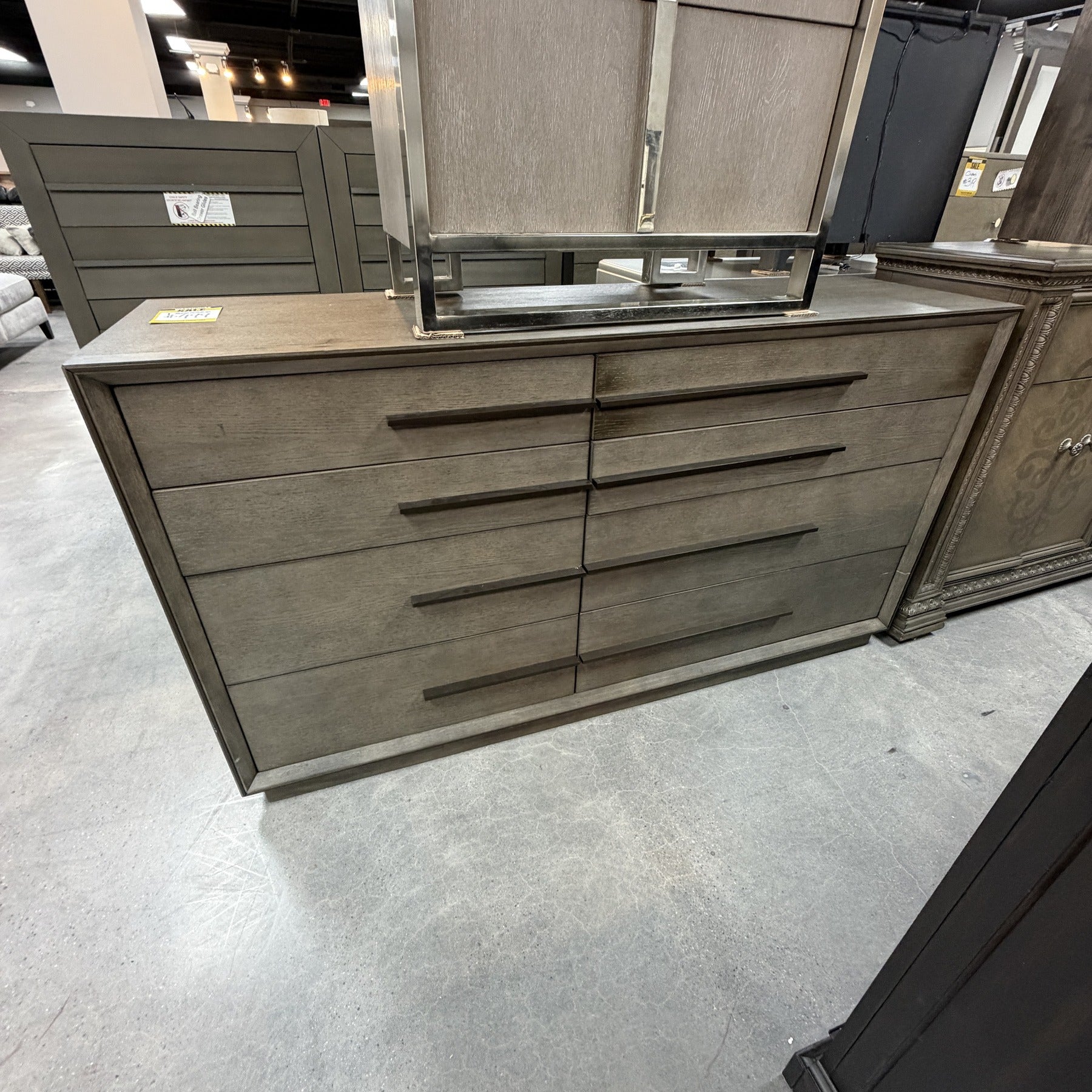 Streamline Dresser