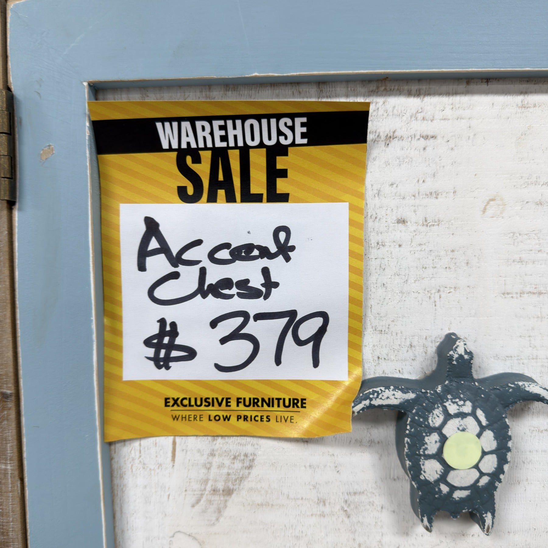 Turtle Bay Accent Chest