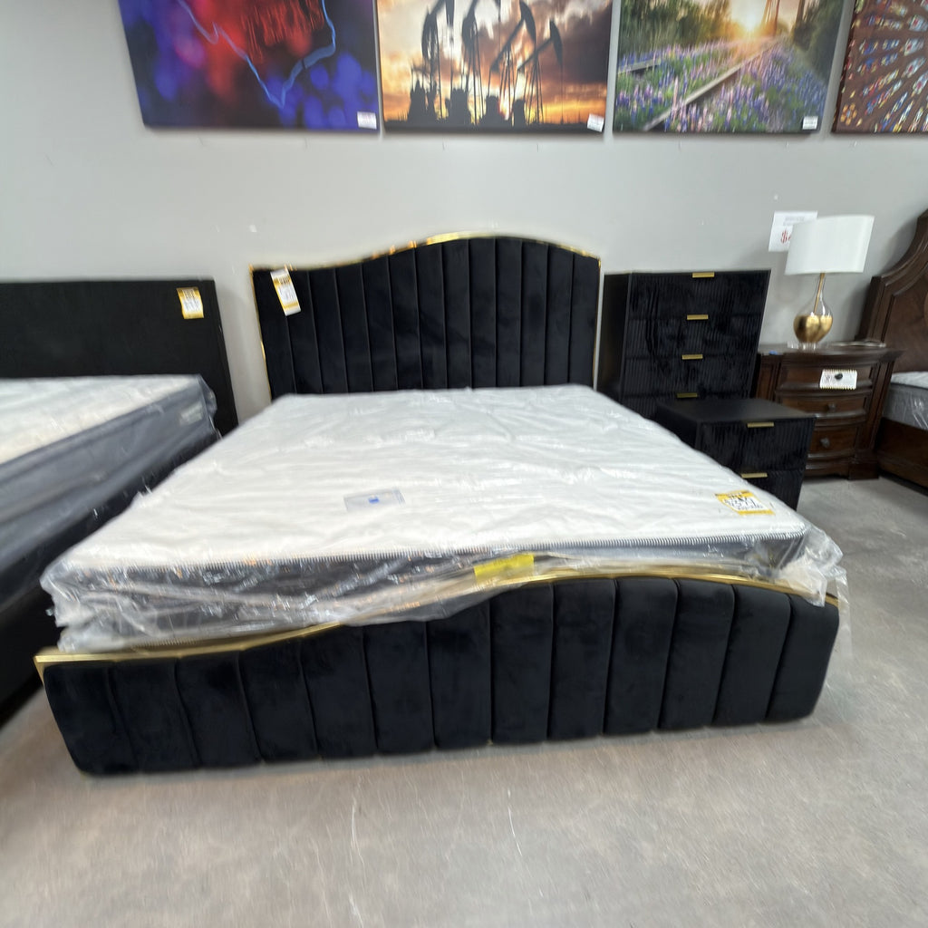 Velvet Drift King Bed
