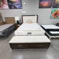 Weston Queen Bed And Nightstand