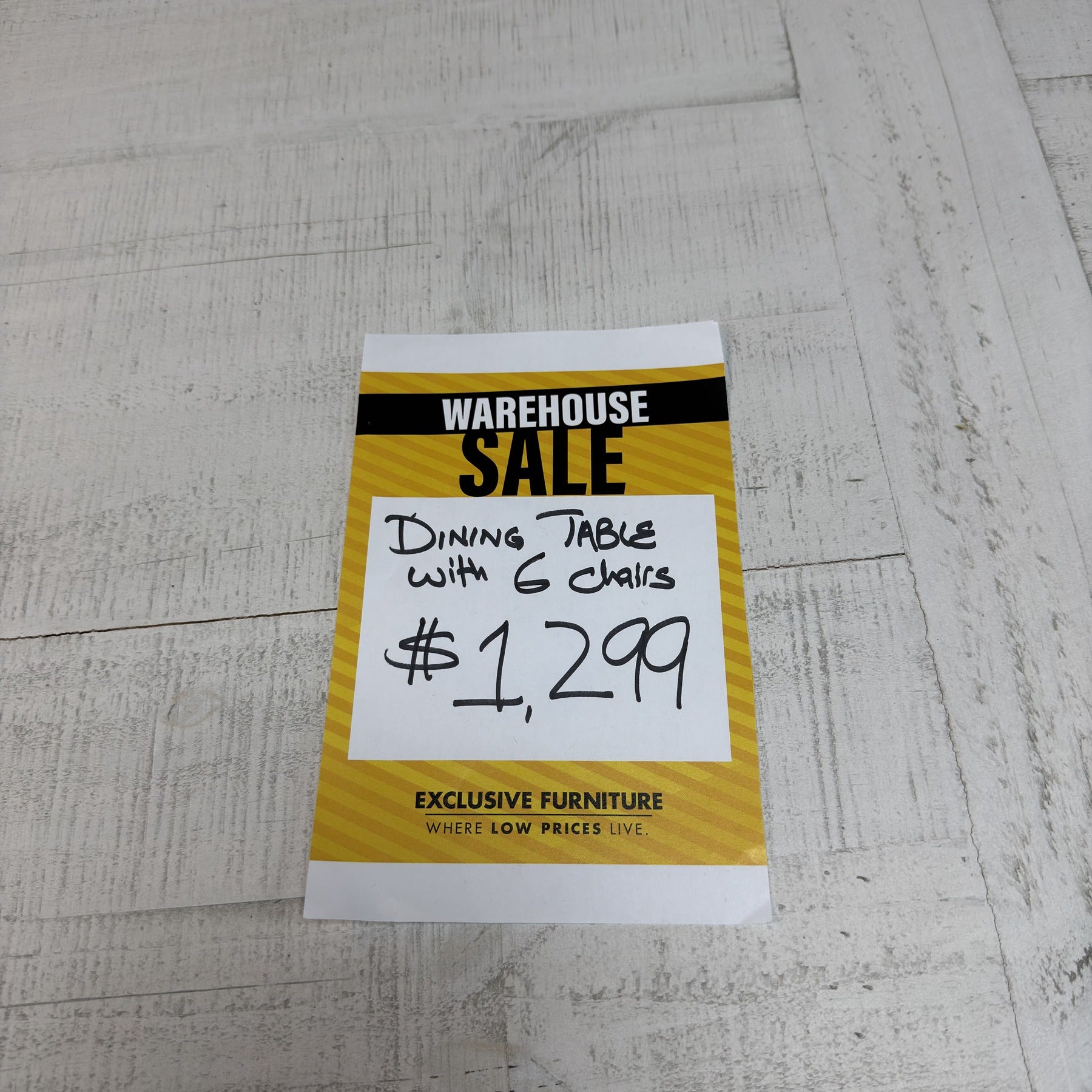 Frontier Grand Table