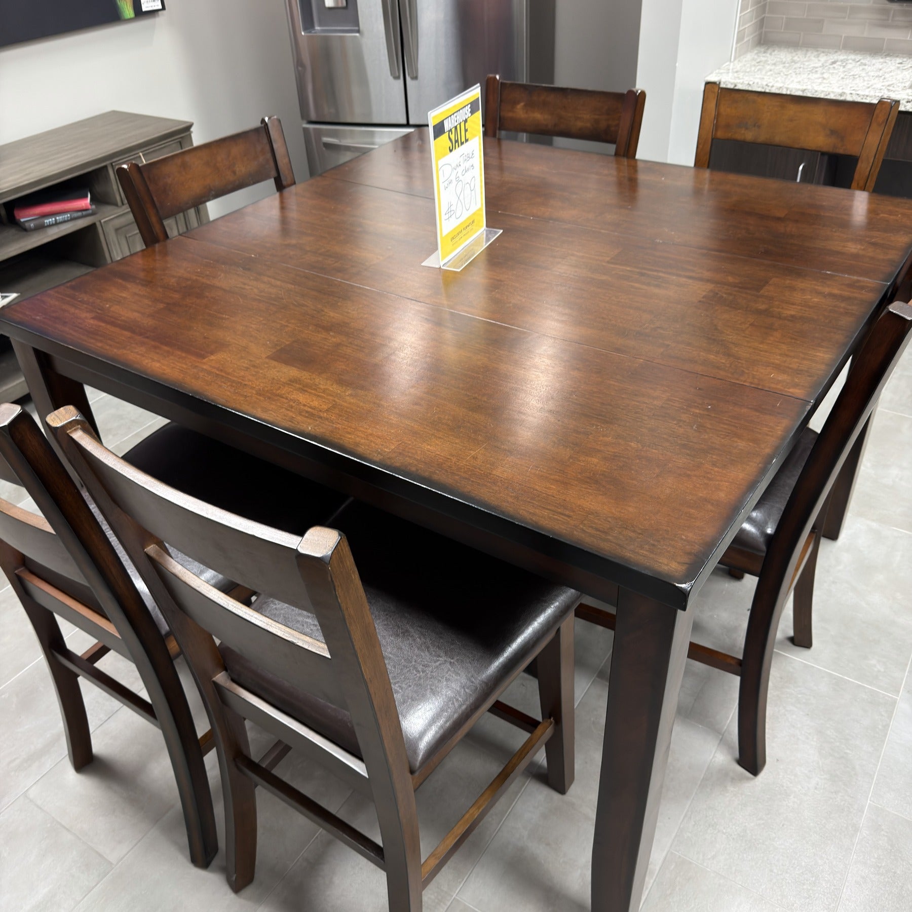 Heritage Grove Square Dining Set