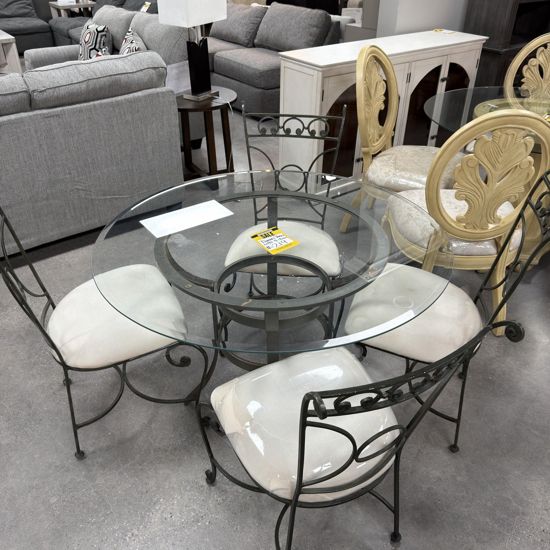 Meridian Bay Dining Table & 4 Chairs