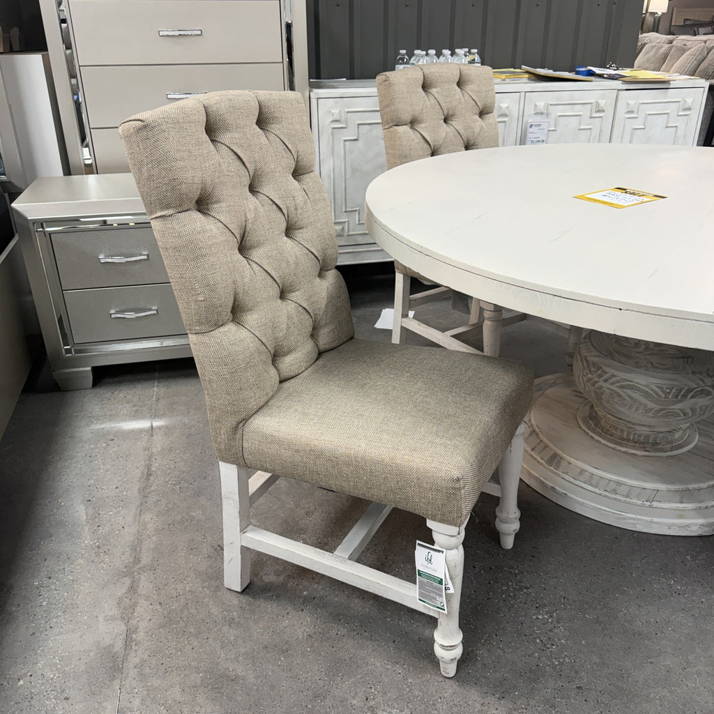 Oakridge Baluster Round Dining Table & 4 Chairs
