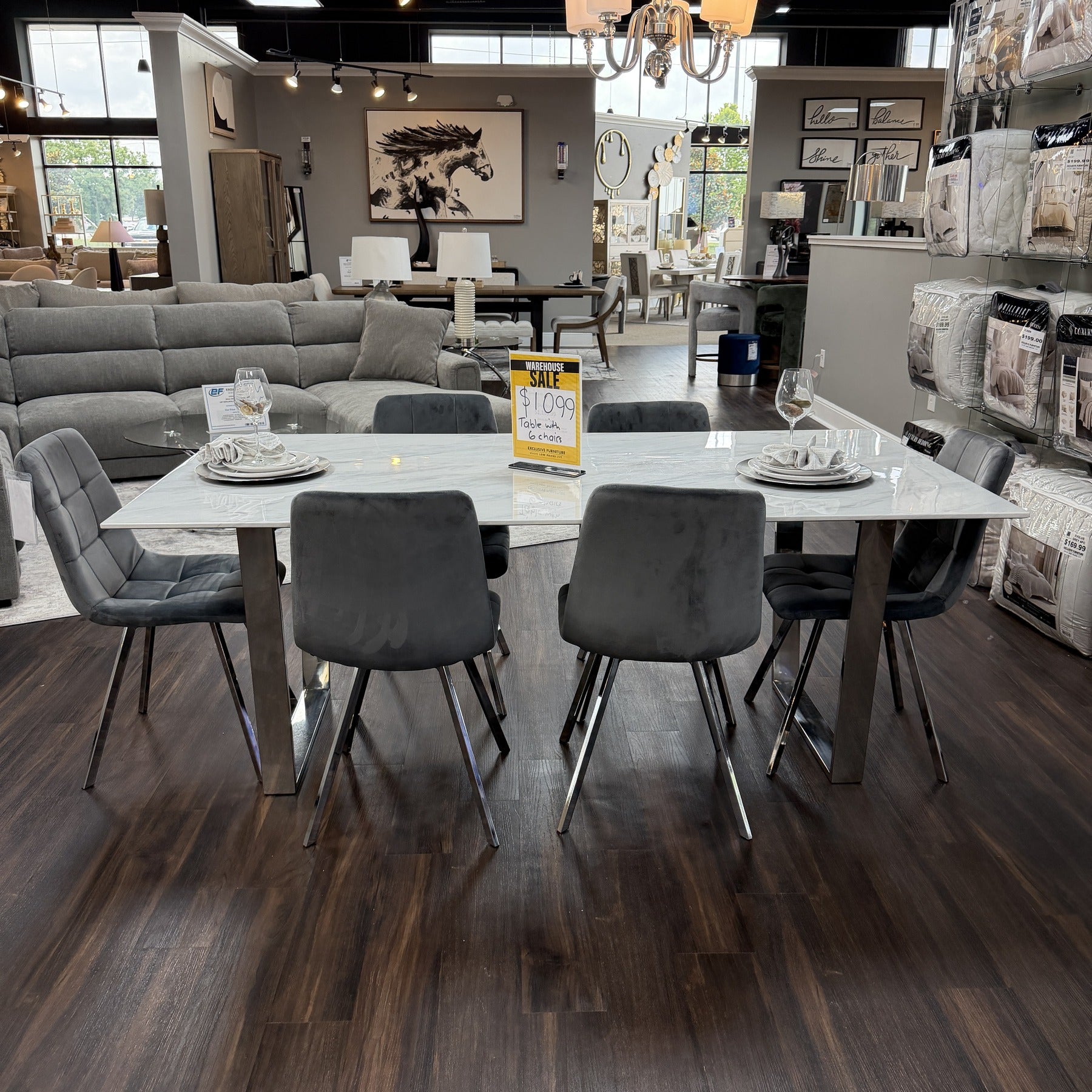 Polaris Velvet Dining Table & 6 Chairs