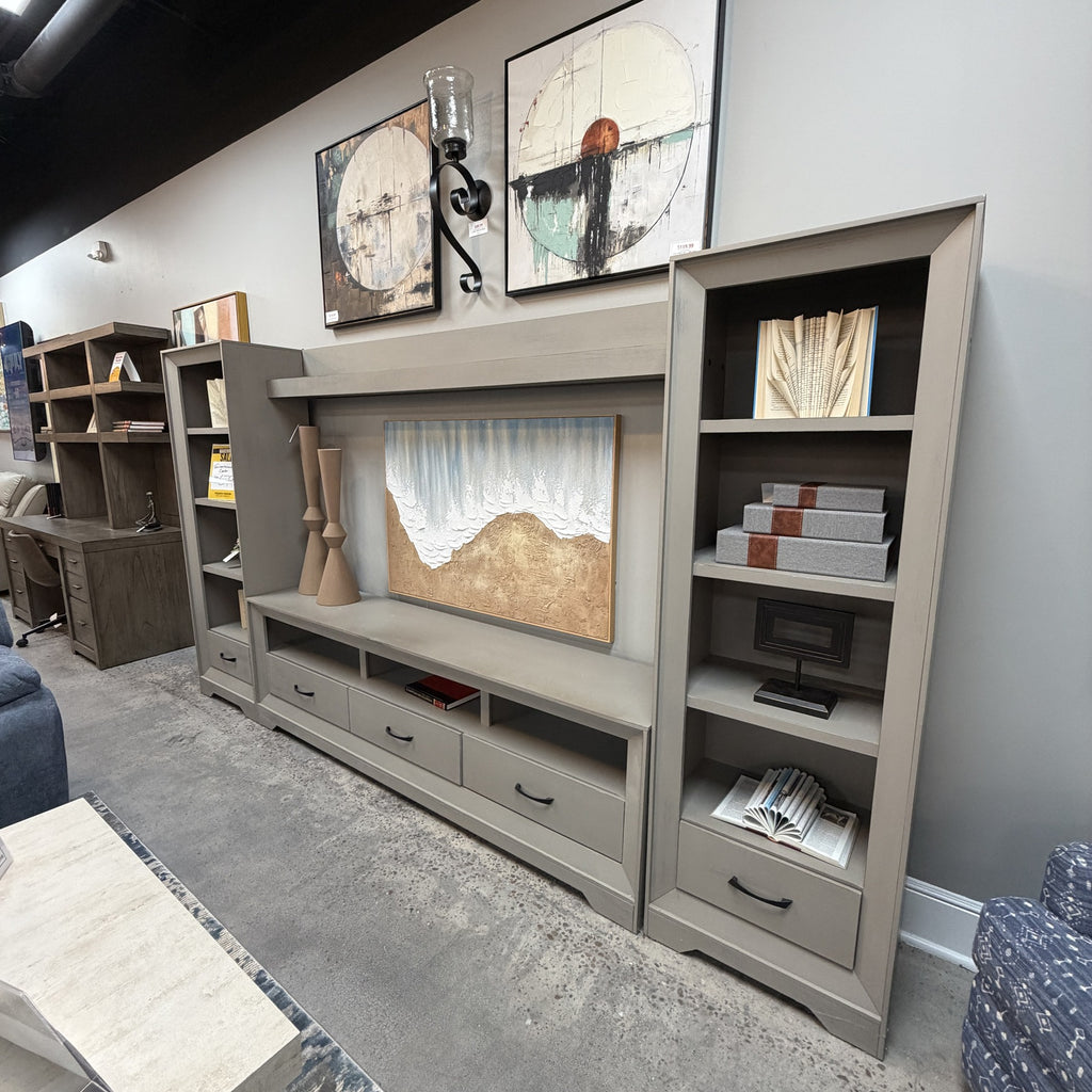 Ashland Entertainment Center