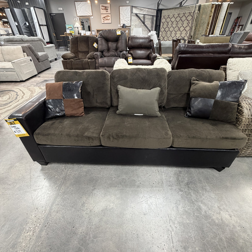 Braxton One Arm Sofa