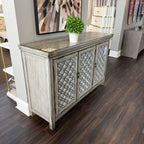 Canterbury Cottage Console