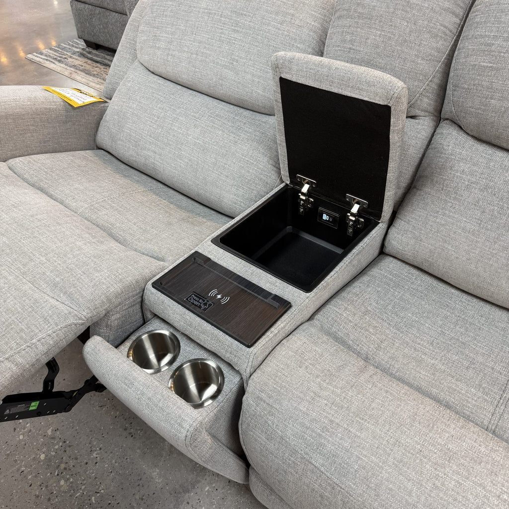 Horizon Reclining Loveseat