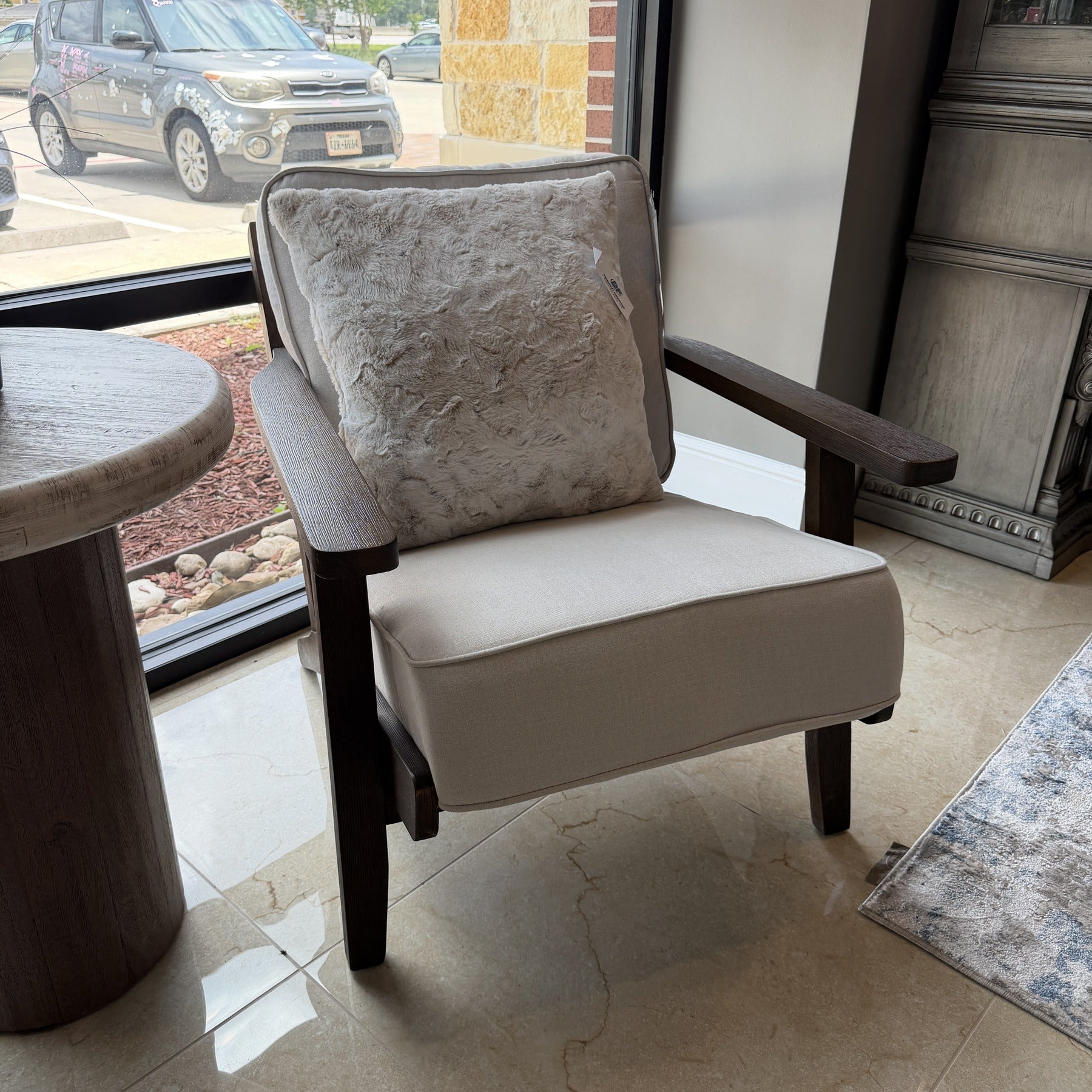 Oslo Lounge Accent Chair