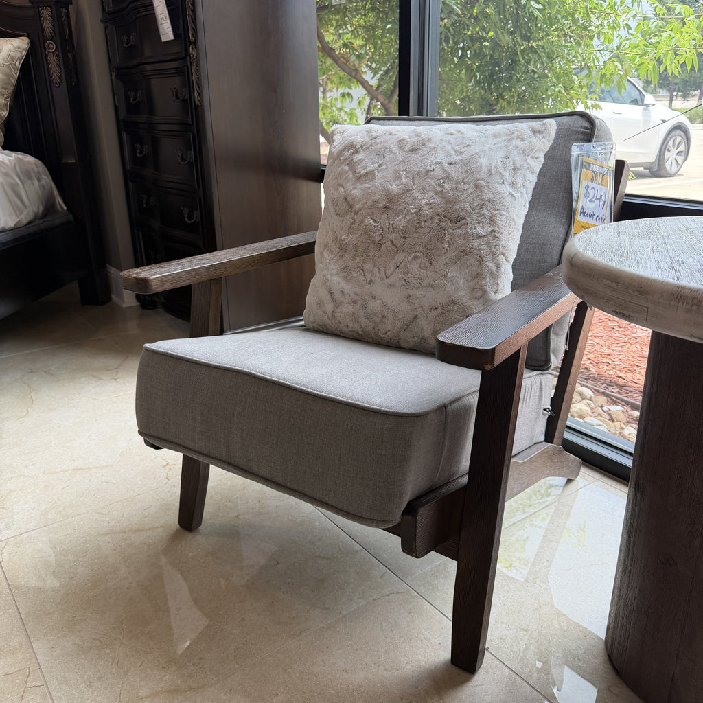 Oslo Lounge Accent Chair