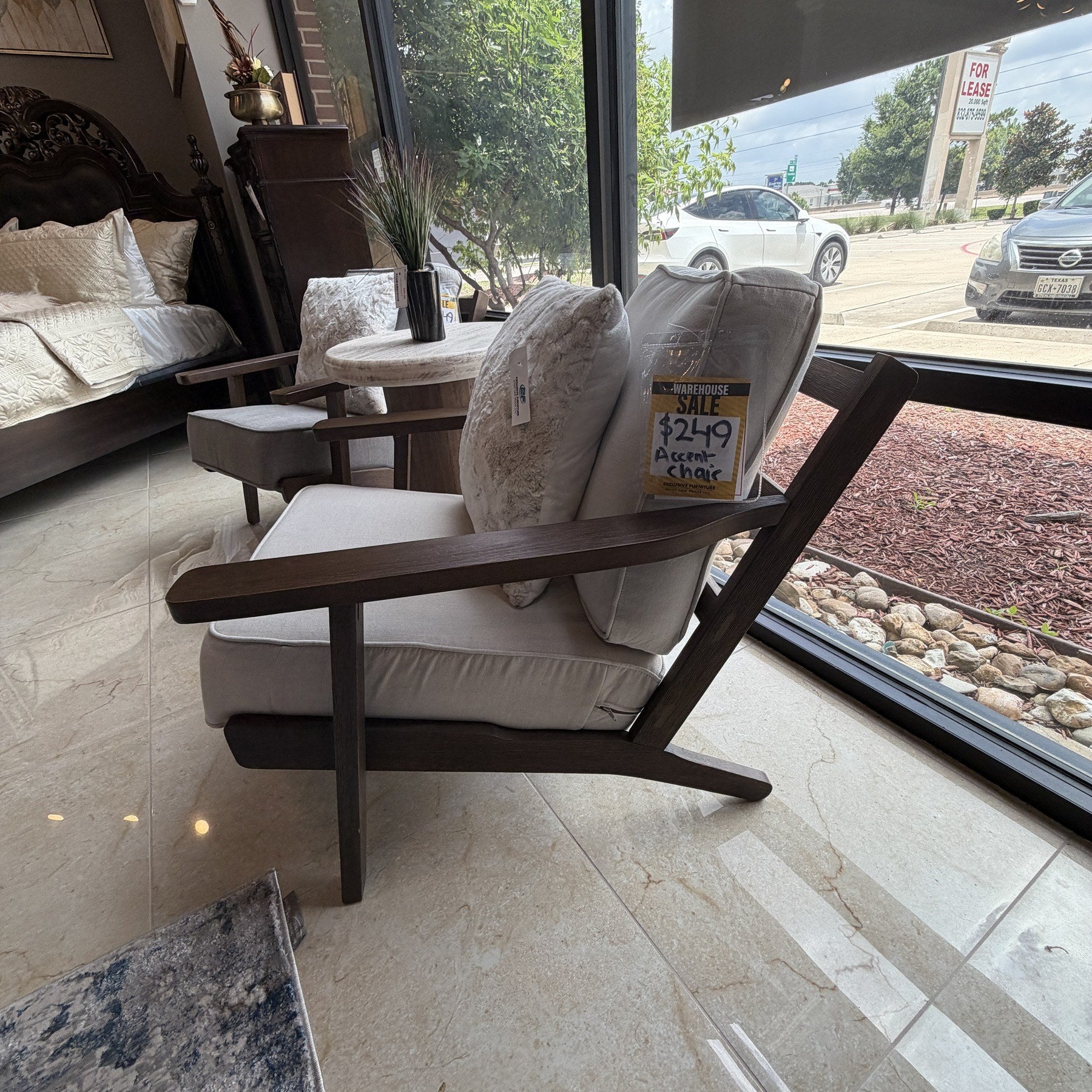 Oslo Lounge Accent Chair