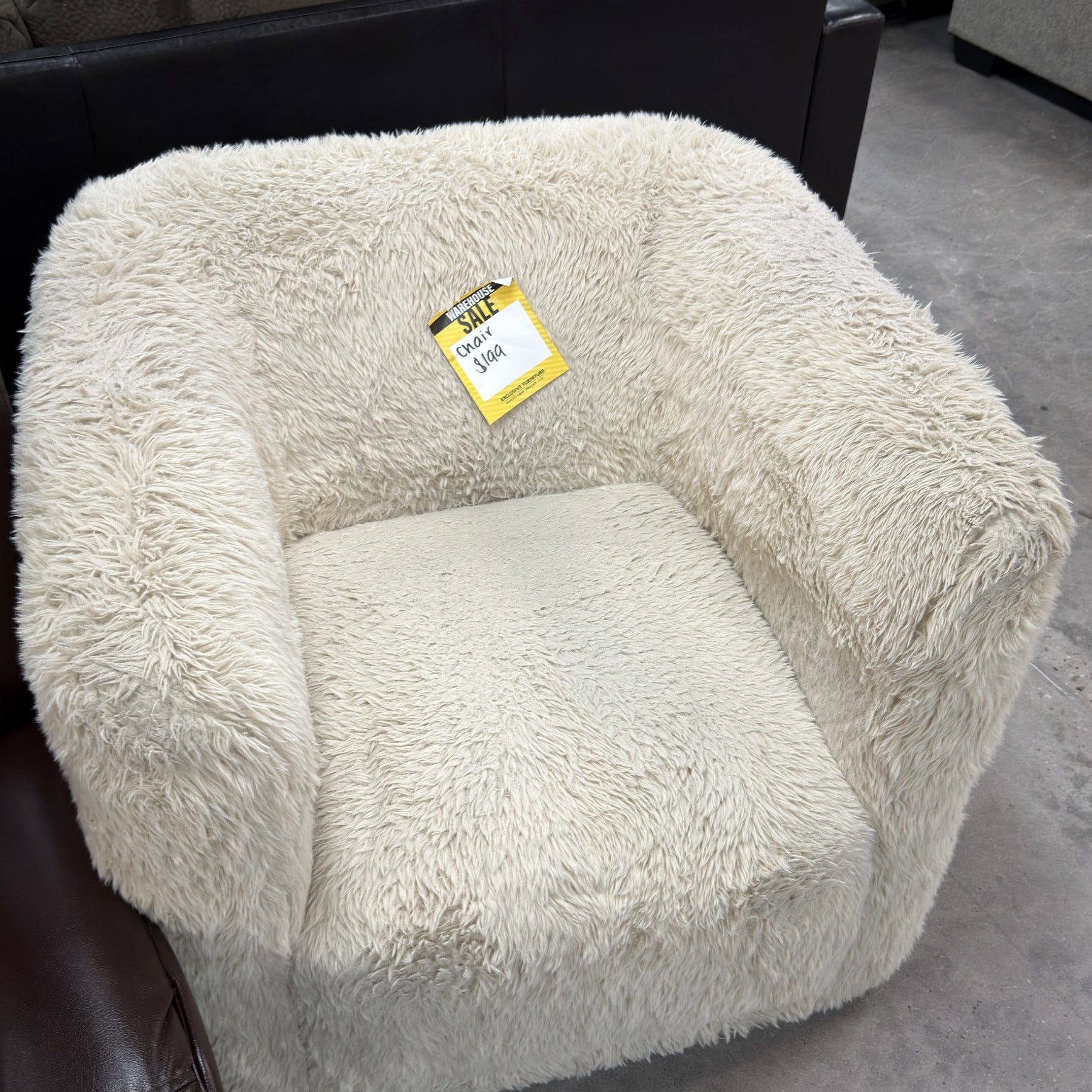 Sherpa Chic Chair