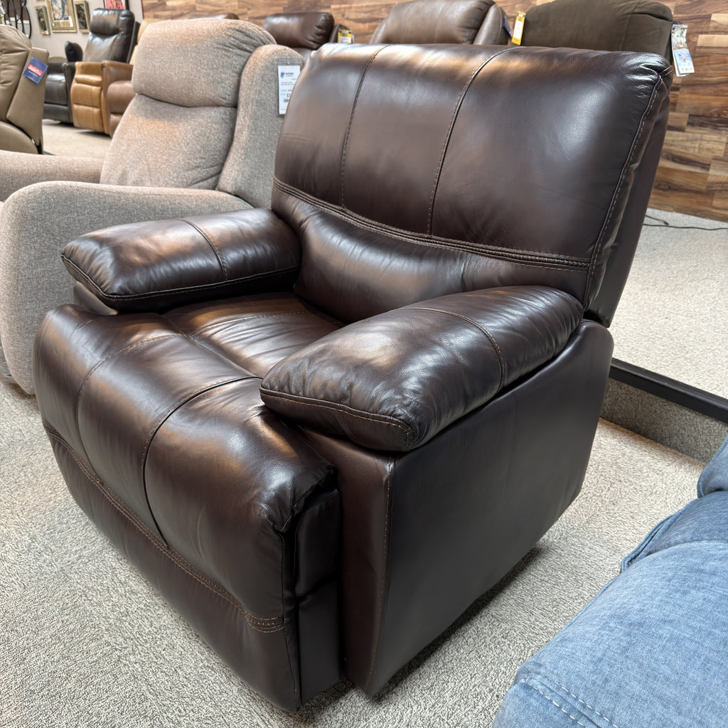 The Stadium Grand Recliner