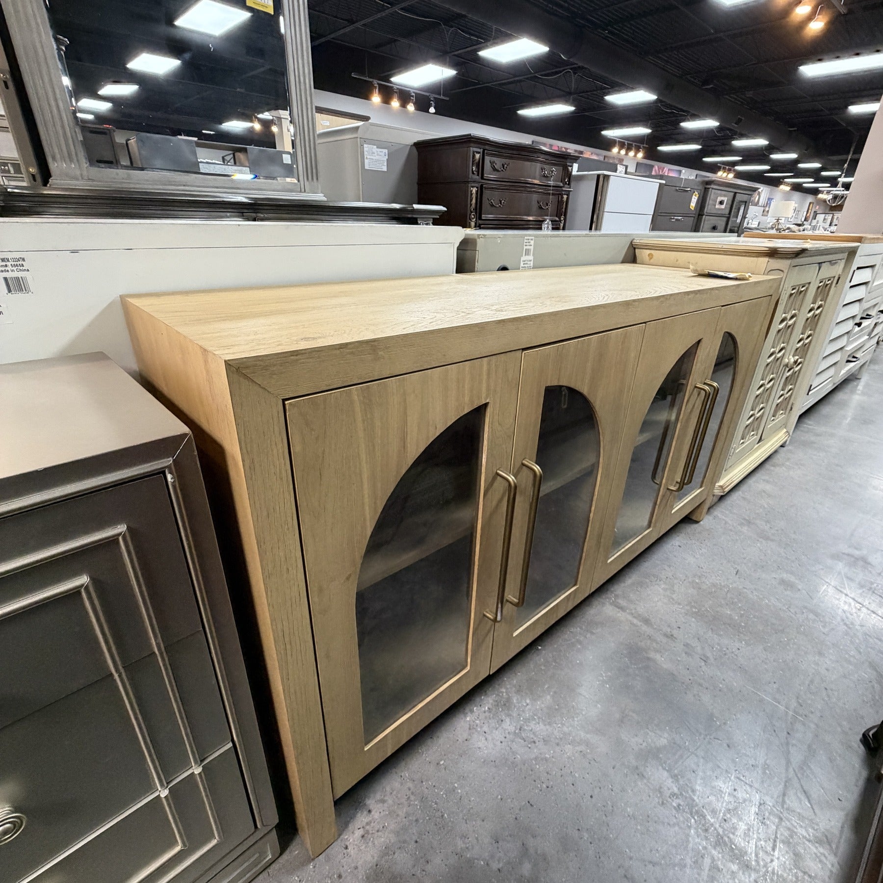 Vista TV Stand