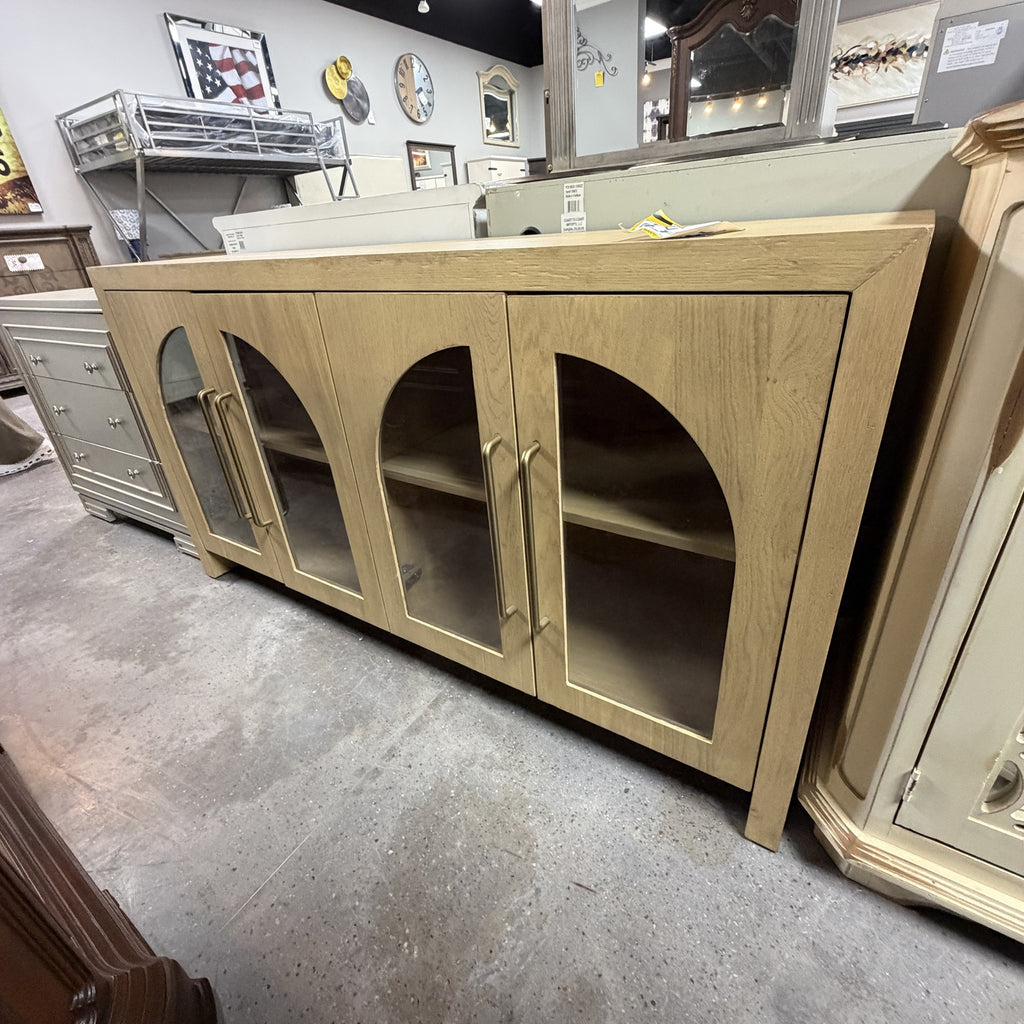 Vista TV Stand