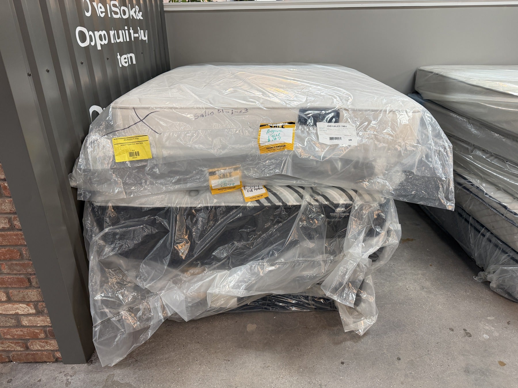 Full Mattresses